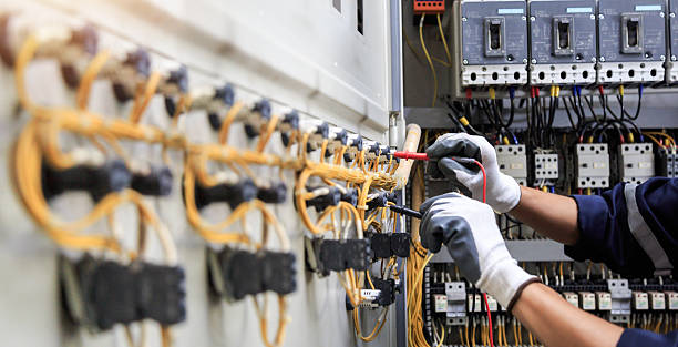 Professional Electrician technician working in Menasha, WI
